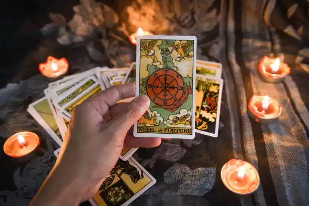 tarot cards Deal